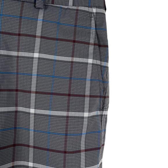 Nike Golf Shorts Multicolored Plaid Polyester Spandex Men's‎ Size 36 - Picture 4 of 10